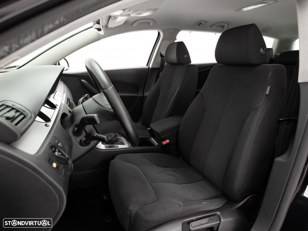 VW Passat Variant - 7