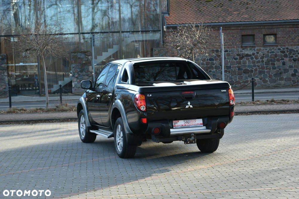 Mitsubishi L200 - 19