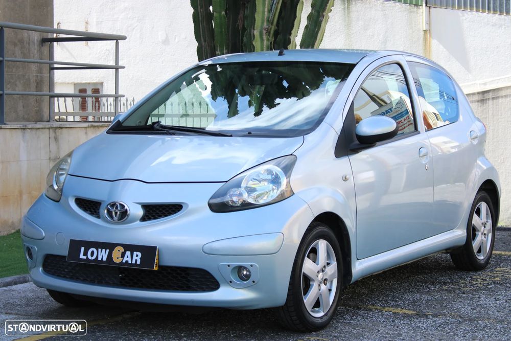 Toyota Aygo 1.0 + AC+VSC - 9