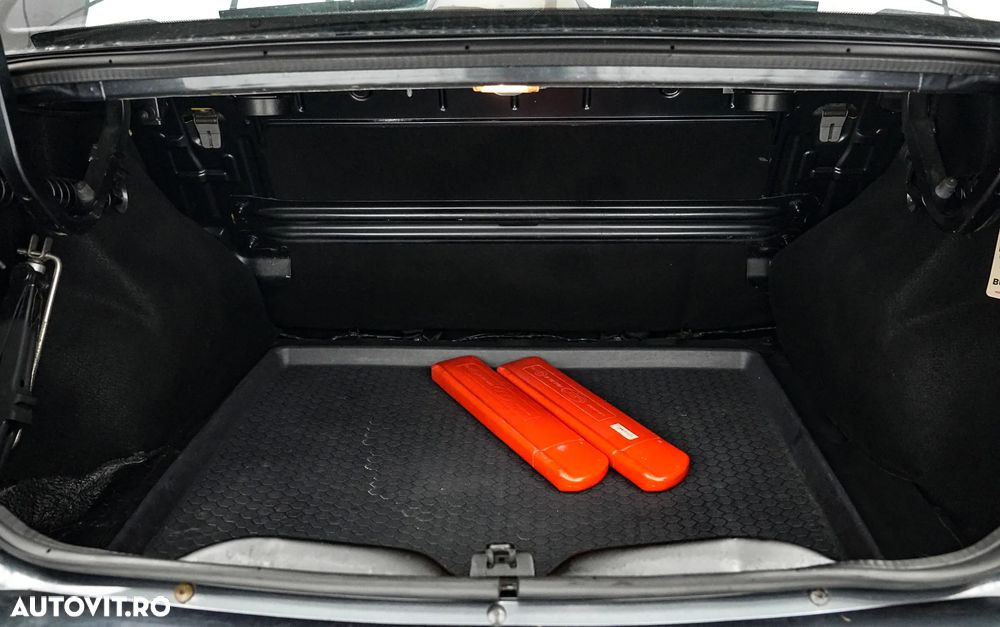 Dacia Logan 1.4 MPI Laureate - 19
