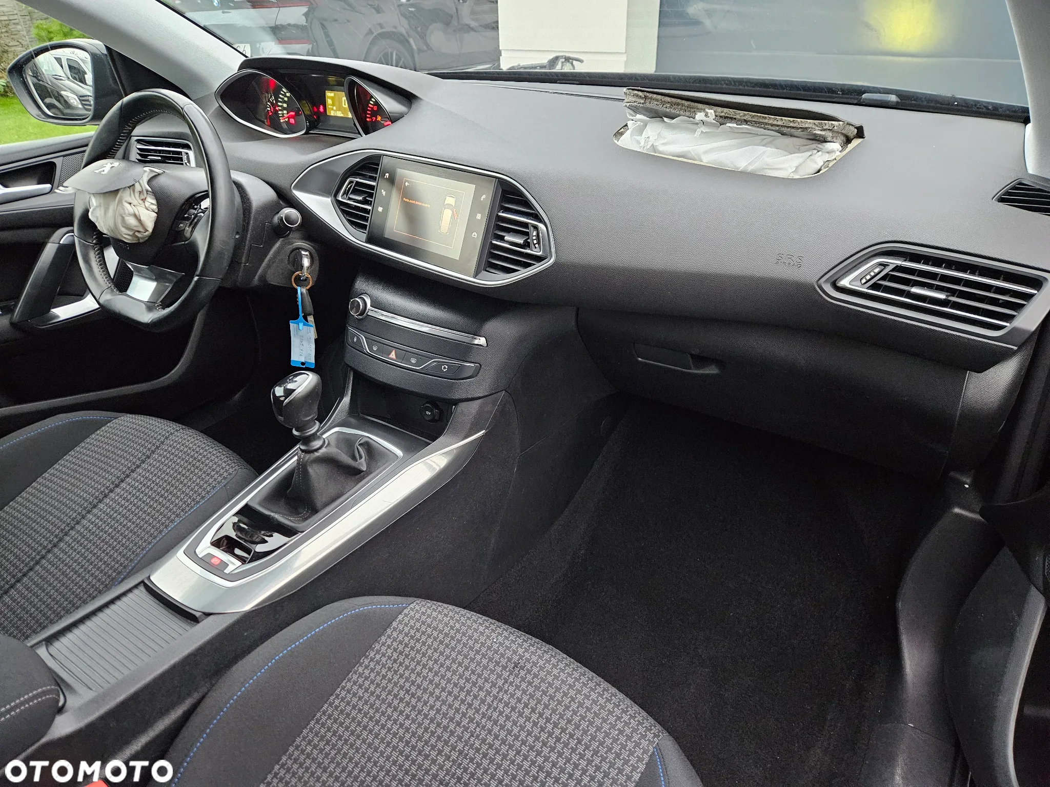 Peugeot 308 1.2 PureTech Allure S&S - 14