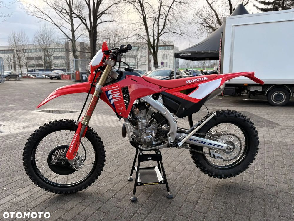 Honda CRF - 3