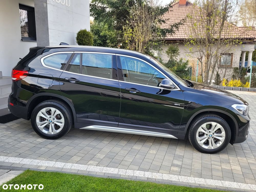 BMW X1 sDrive20i Sport Line - 5