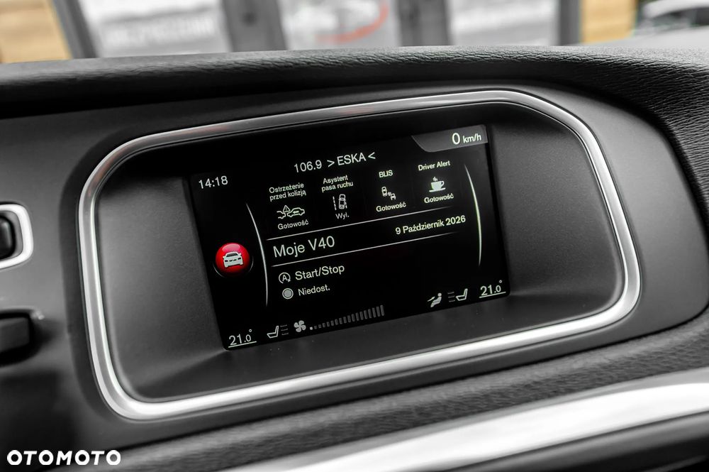 Volvo V40 Cross Country T4 AWD Geartronic Momentum - 29