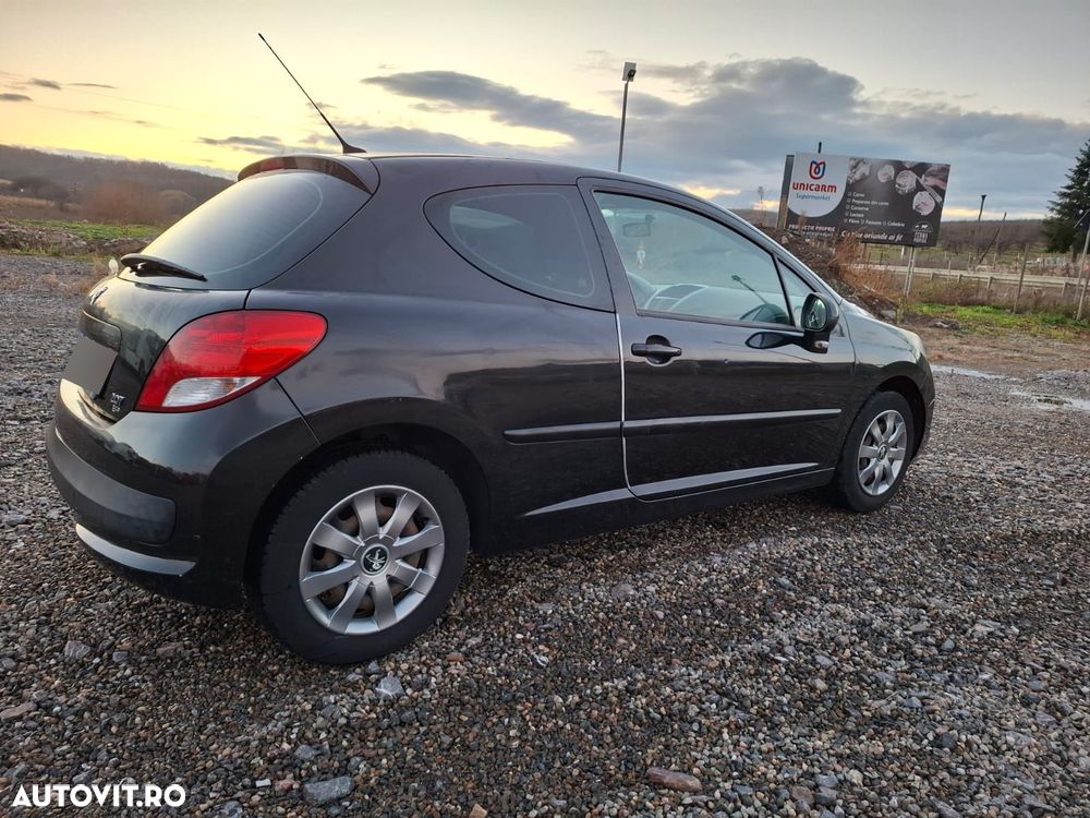Peugeot 207 1.4E Trendy - 2