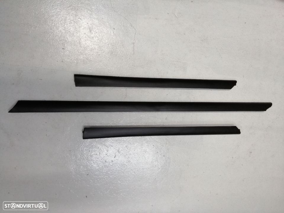 Frisos fundo de porta Audi A4 B5 Avulso NOVOS - 1