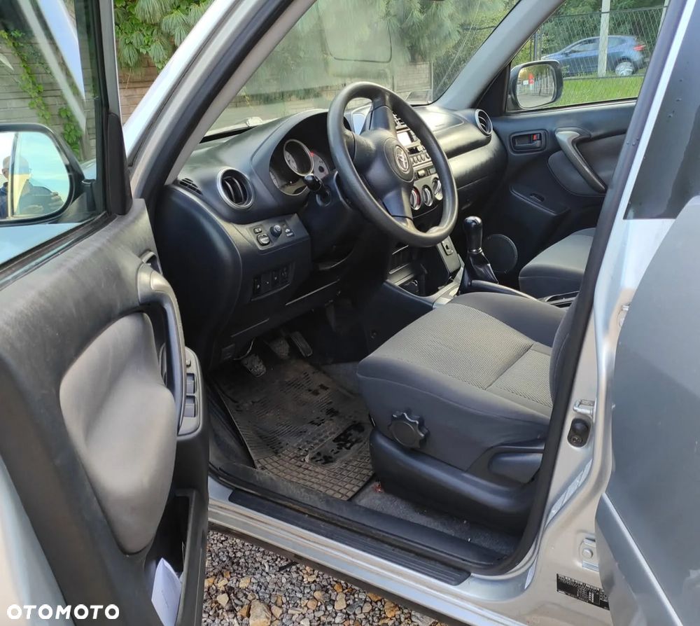 Toyota RAV4 2.0 D-4D 4x4 - 7