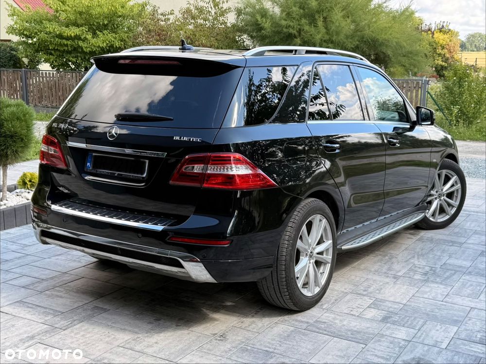 Mercedes-Benz ML - 8