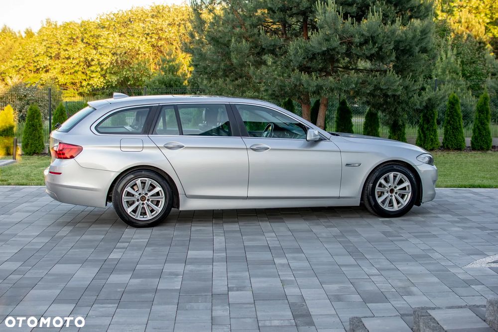 BMW Seria 5 - 32