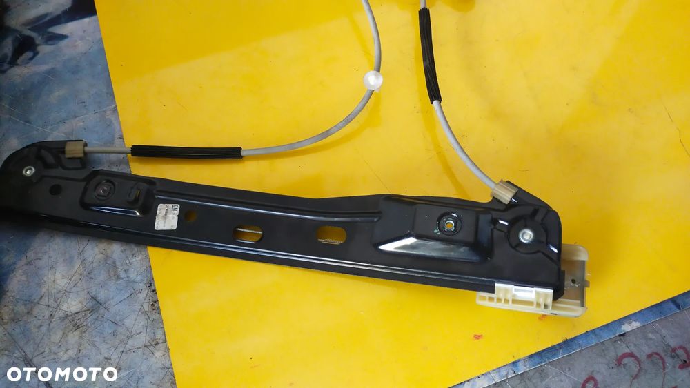 Silniczek wycieraczki prawy przod  OPEL INSIGNIA 2009R - 2