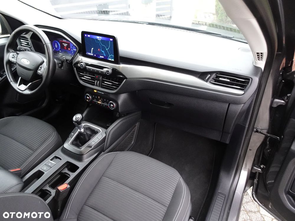 Ford Kuga 1.5 EcoBoost FWD Titanium X - 15