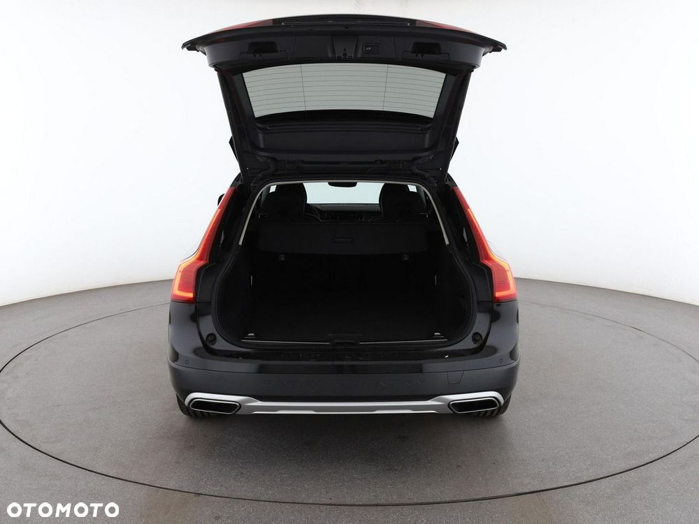 Volvo V90 Cross Country D4 AWD - 20