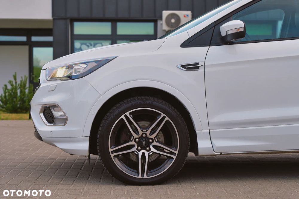 Ford Kuga 2.0 TDCi AWD ST-Line - 11