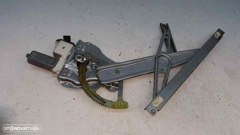 ELEVADOR DE VIDRO FRONTAL DIREITO TOYOTA COROLLA 2003 -6981002130 - 1