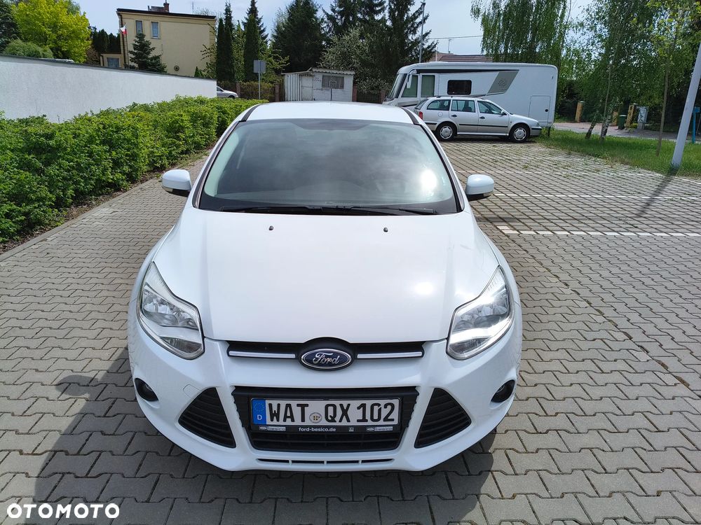 Ford Focus 1.6 Ambiente - 6