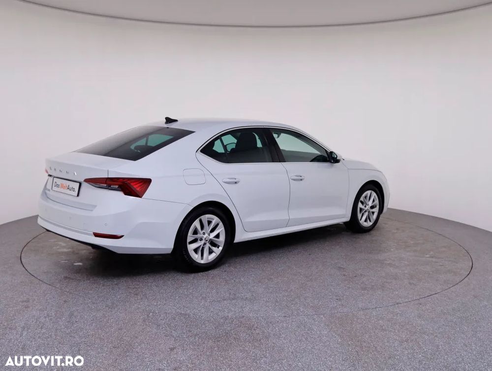 Skoda Octavia 2.0 TDI DSG Style - 5