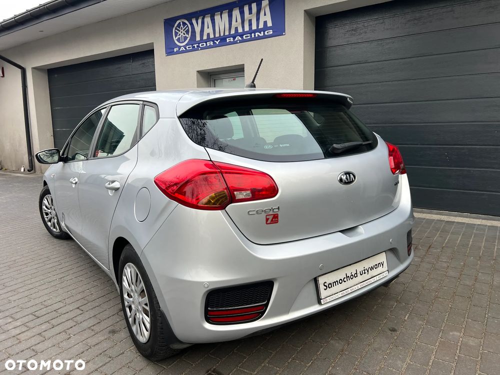 Kia Ceed 1.6 CRDi L - 12