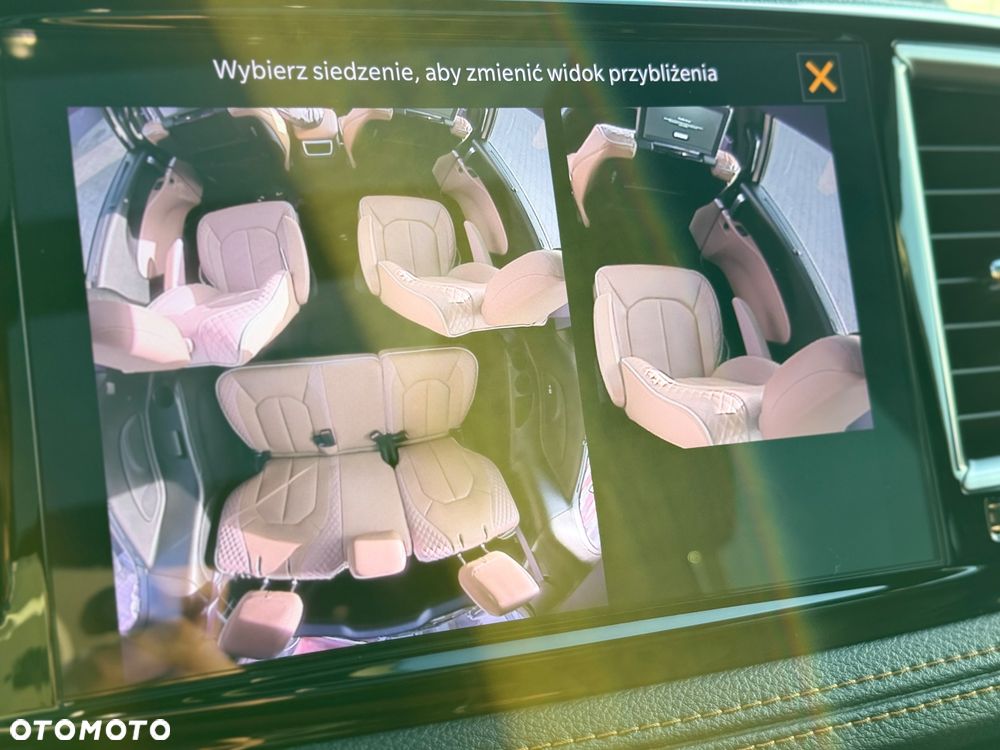 Chrysler Pacifica - 34