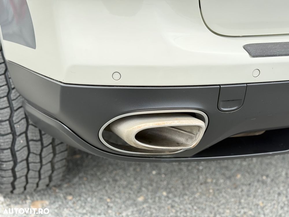 Porsche Cayenne - 27