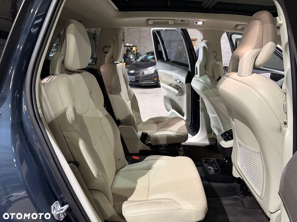 Volvo XC 90 T6 AWD Inscription - 12
