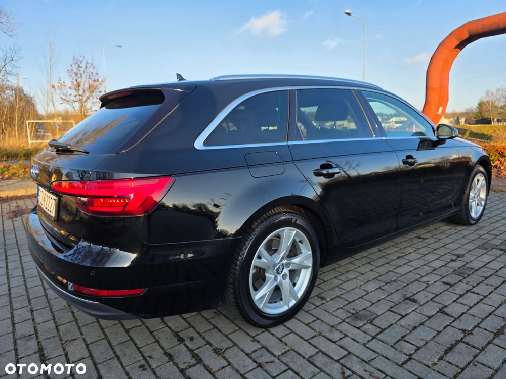 Audi A4 Avant 2.0 TDI S tronic - 13