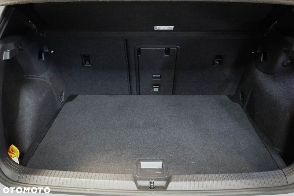 Volkswagen Golf 2.0 TSI 4Motion R DSG - 17