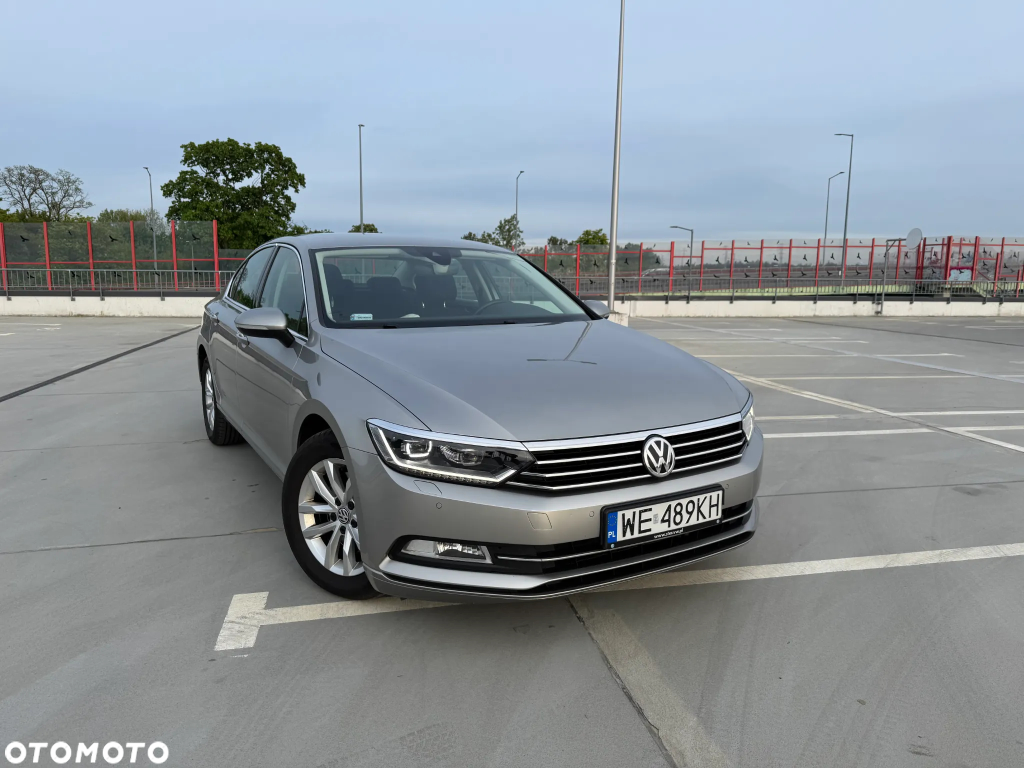 Volkswagen Passat 1.8 TSI BMT Comfortline - 2