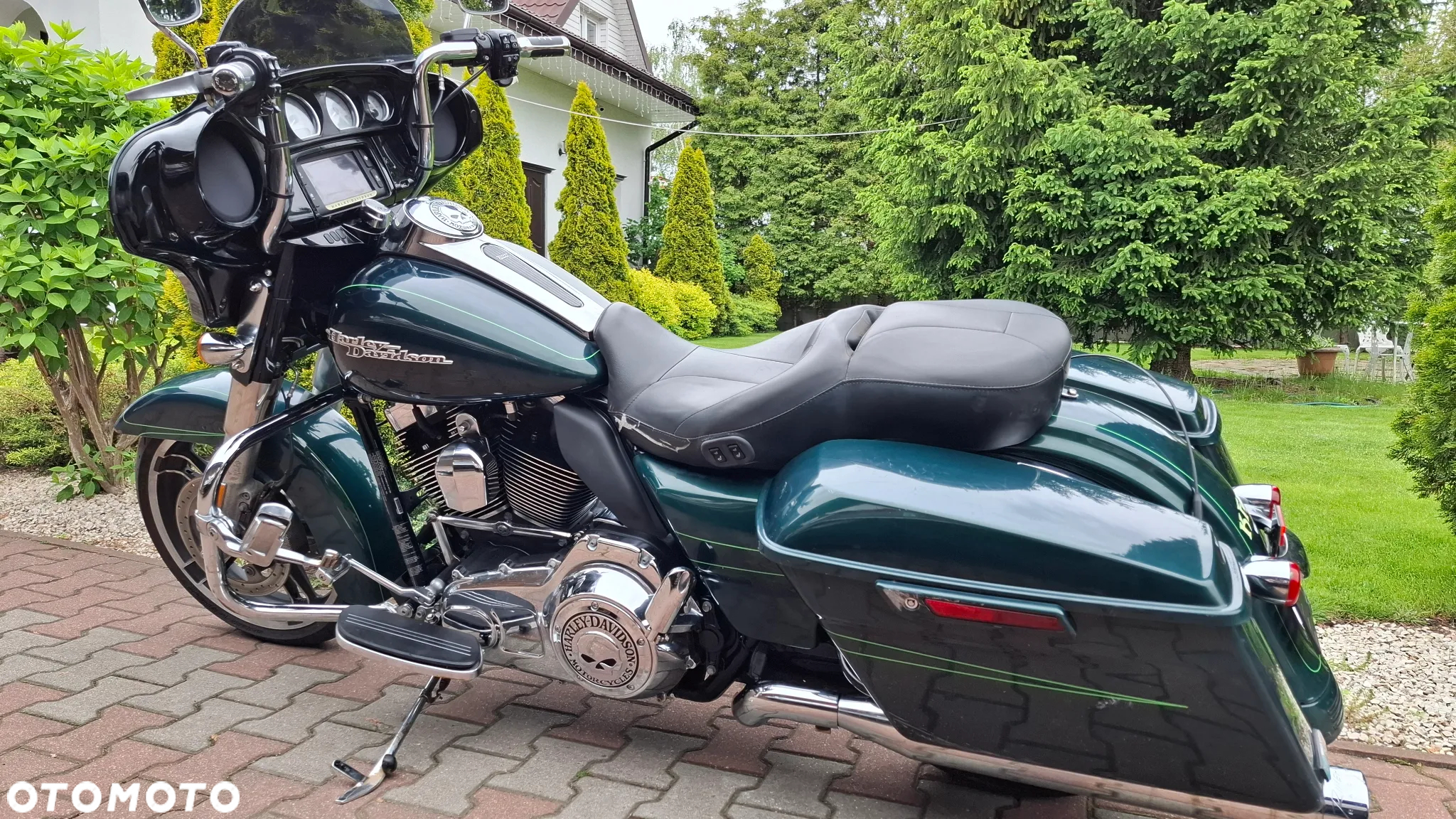 Harley-Davidson Touring Street Glide - 8