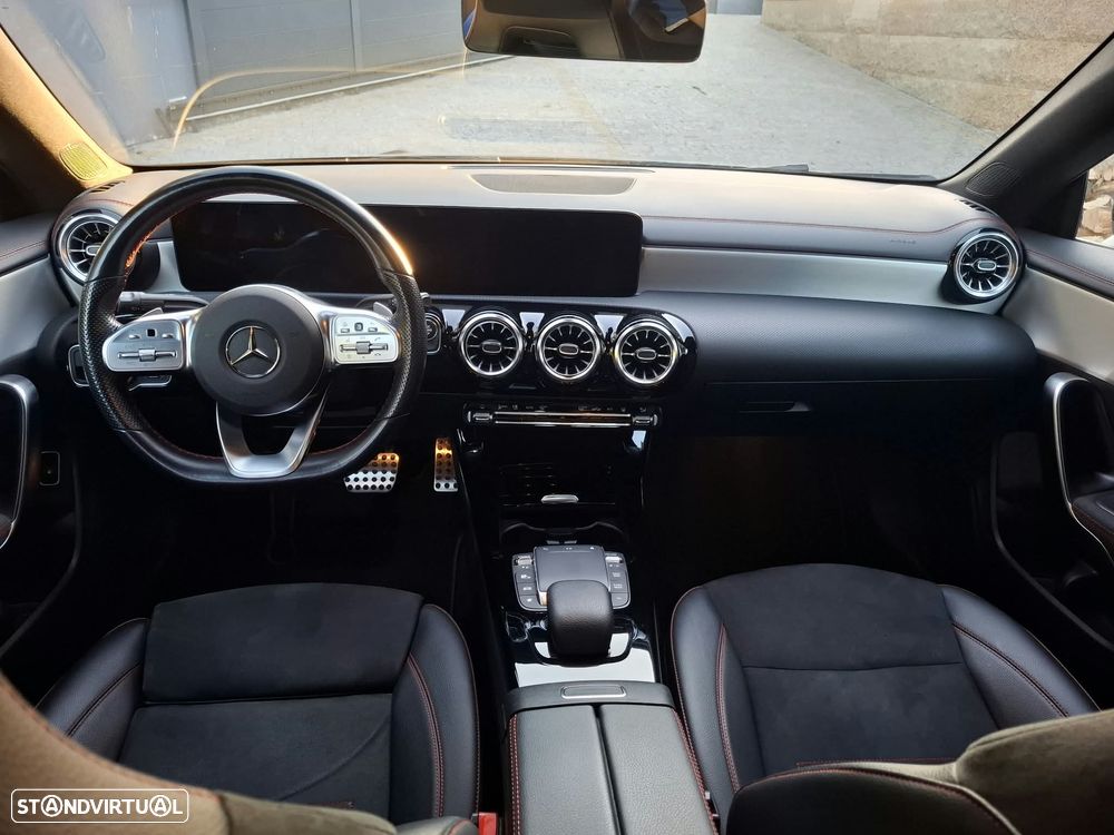 Mercedes-Benz CLA 250 e AMG Line - 14