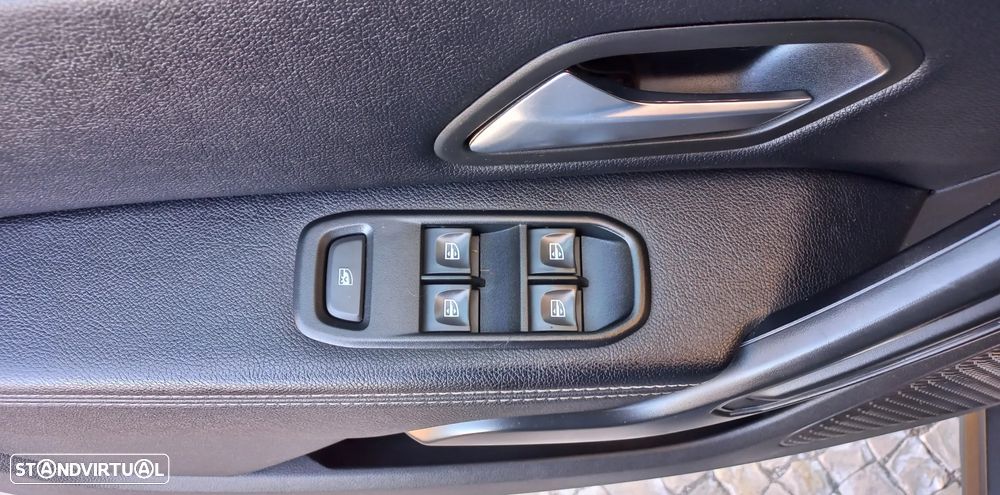Dacia Duster 1.5 Blue dCi Prestige - 17