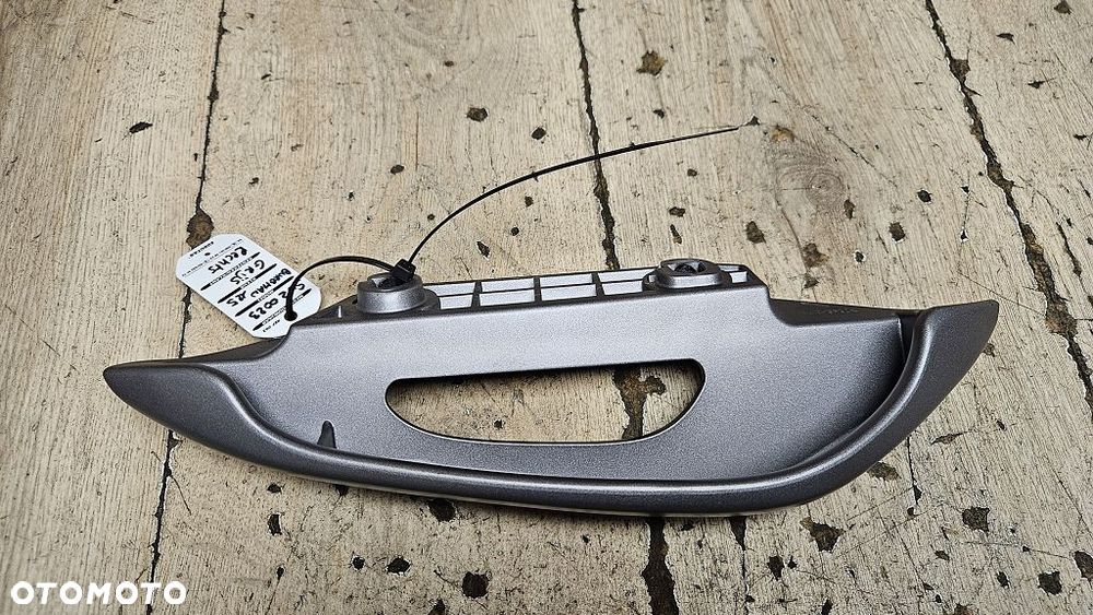 Uchwyt pasażera rączka Suzuki Burgman UH125 / UH200 (2007-2013) - 7