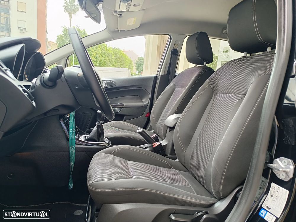 Ford Fiesta 1.5 TDCi Titanium - 8