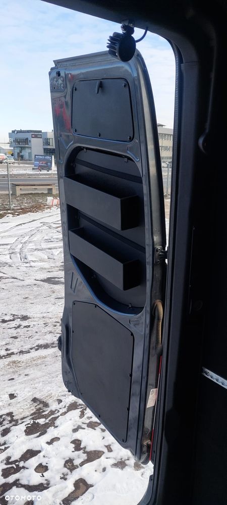 Mercedes-Benz SPRINTER - 12