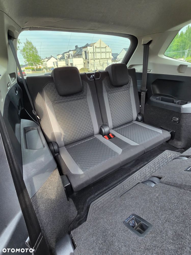 Volkswagen Tiguan Allspace 2.0 TSI 4Mot Highline DSG - 8