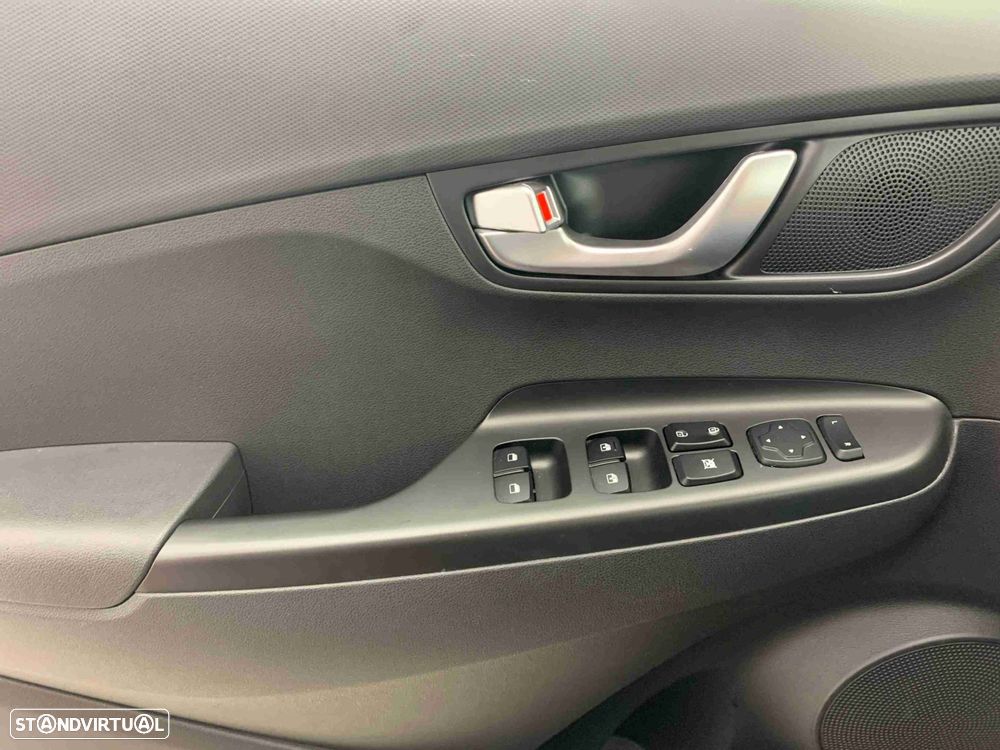 Hyundai Kauai - 11