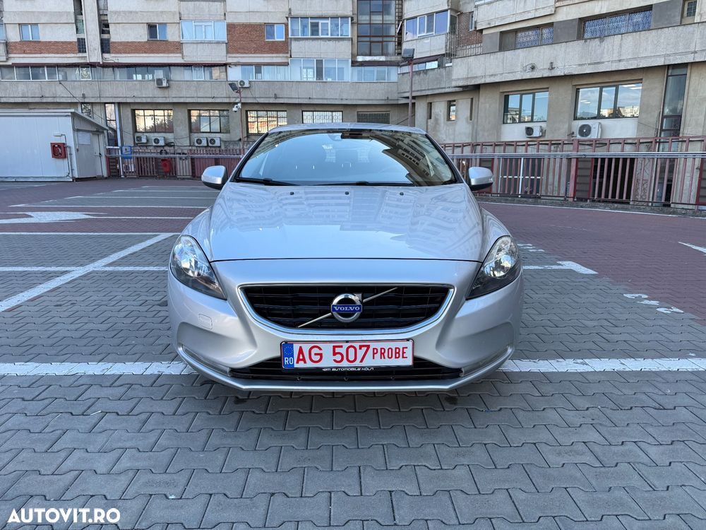 Volvo V40 D2 - 4