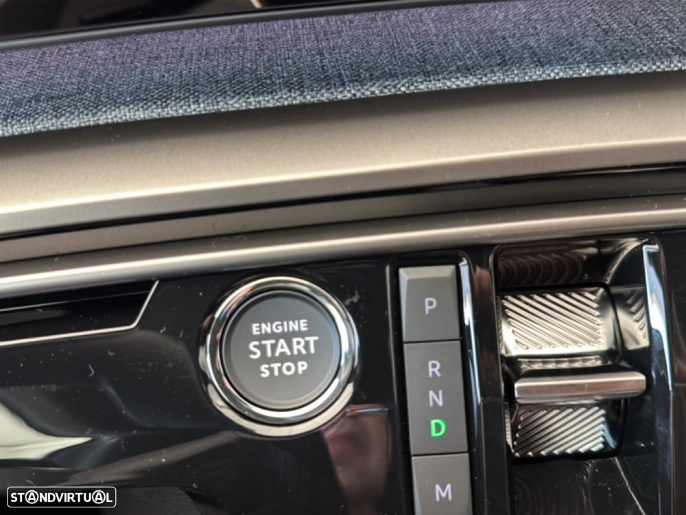 Peugeot 3008 1.2 Hybrid GT e-DCS6 - 27