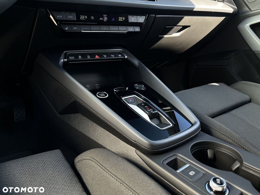Audi A3 Sportback 35 TFSI mHEV S Line S tronic - 24