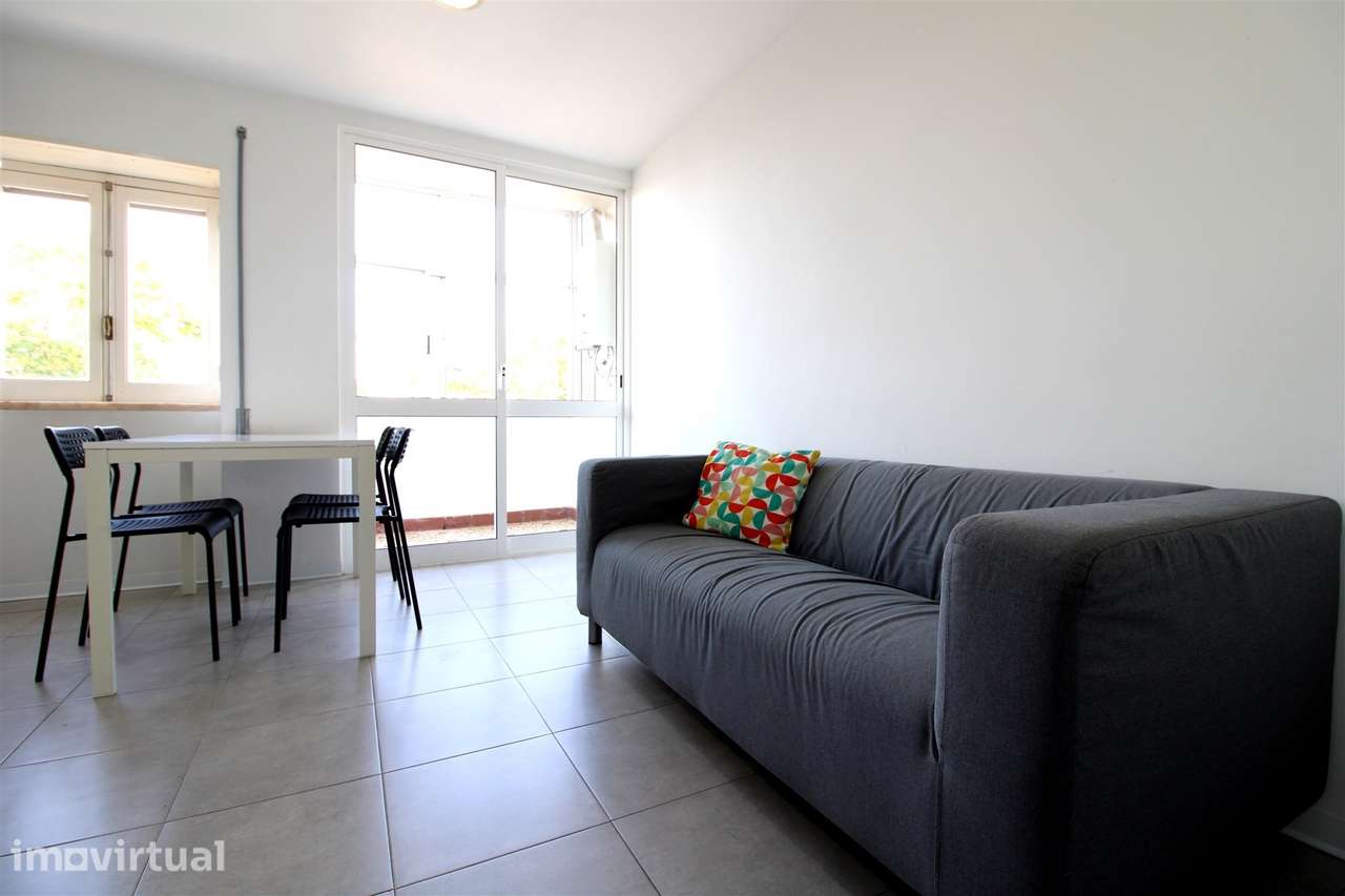 Quarto  Arrendamento em Coimbra (Sé Nova, Santa Cruz, Almedina e São B - Grande imagem: 4/8