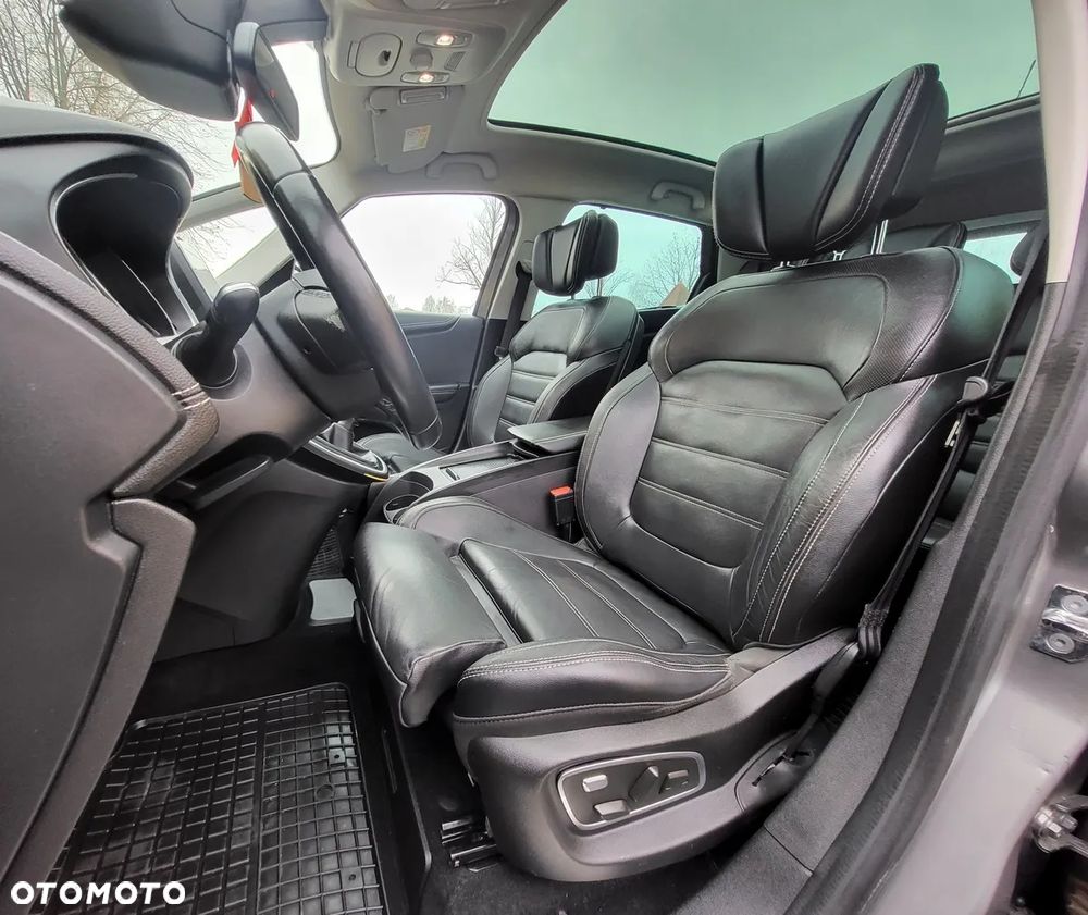 Renault Scenic 1.6 dCi Energy Bose Edition S&S - 10