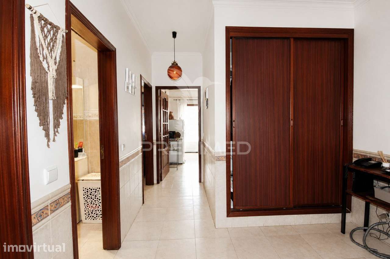 T2 com quintal, parqueamento e arrecadação - Sarilhos Grandes, Montijo - Grande imagem: 3/15