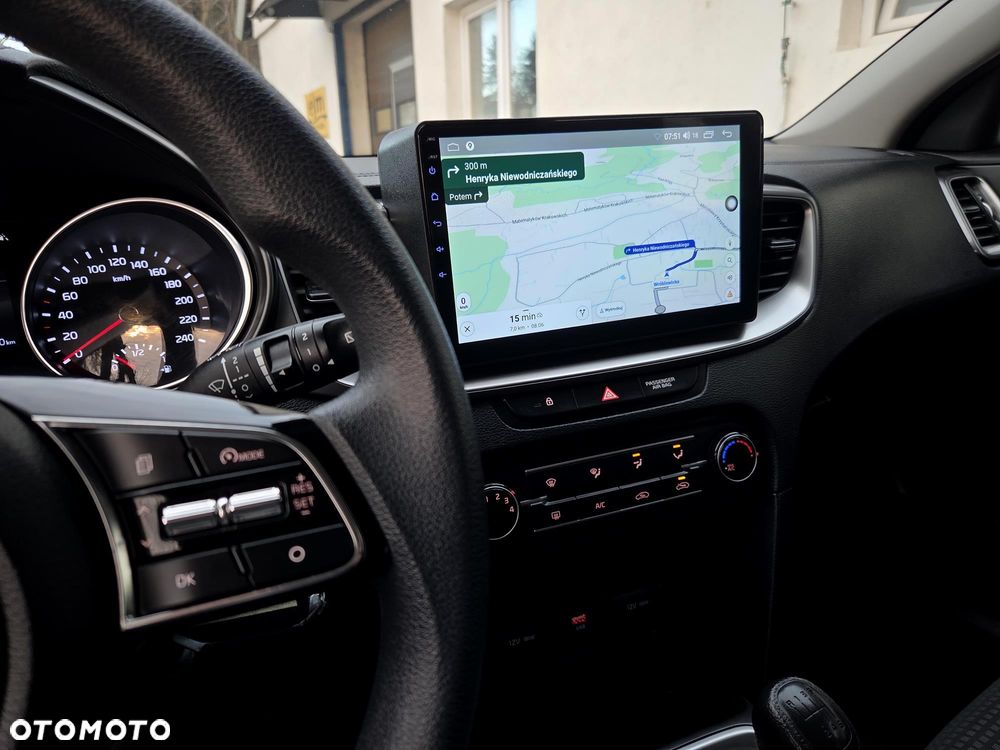 Kia Ceed 1.0 T-GDI M - 8