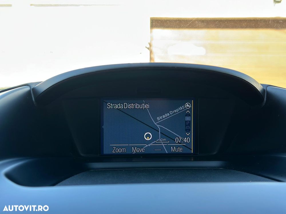 Ford Kuga 2.0 TDCi 4x4 SYNC - 9