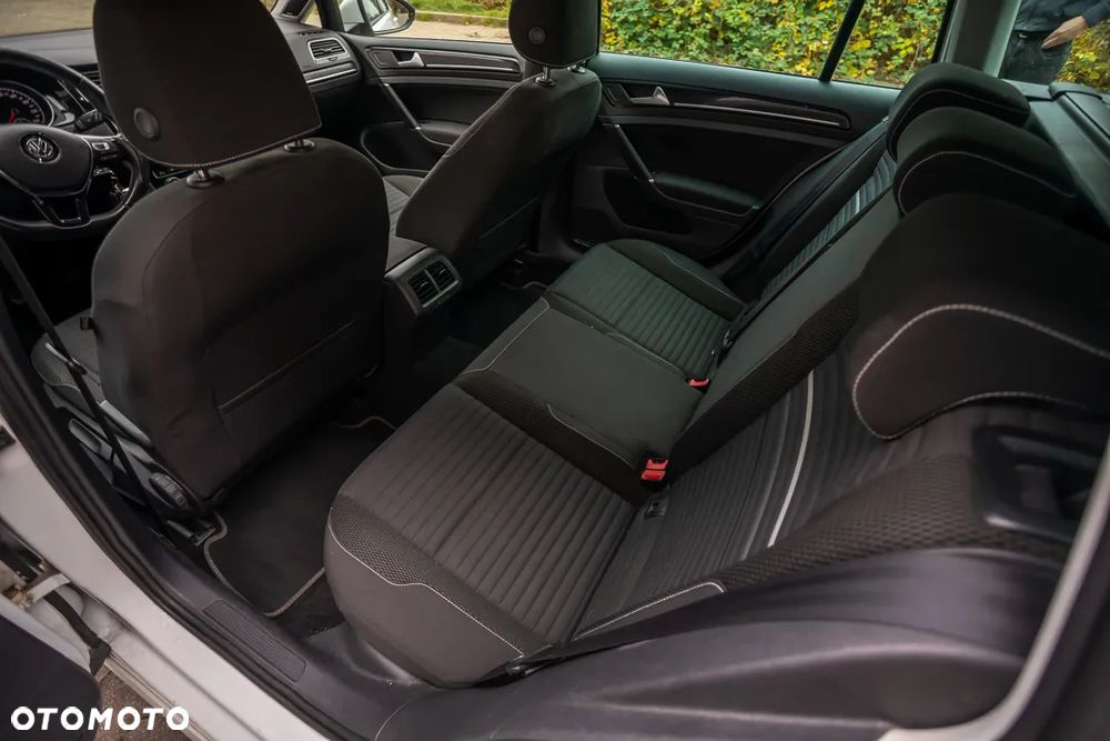 Volkswagen Golf 2.0 BlueTDI Cup - 20