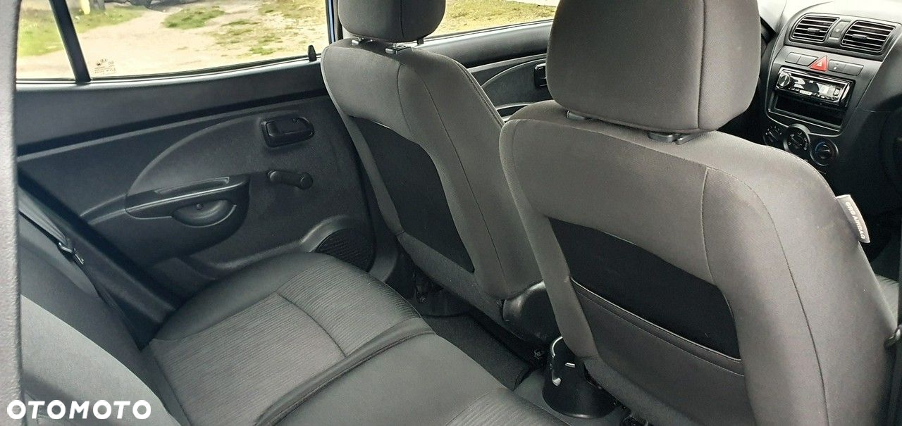 Kia Picanto - 11