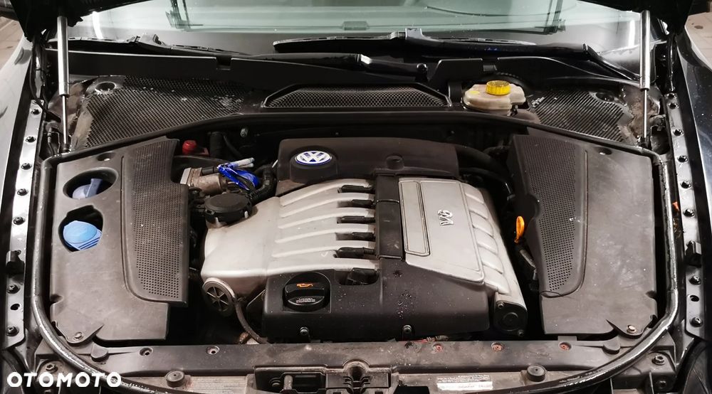 Volkswagen Phaeton 3.2 V6 Tiptr (5 os.) - 8