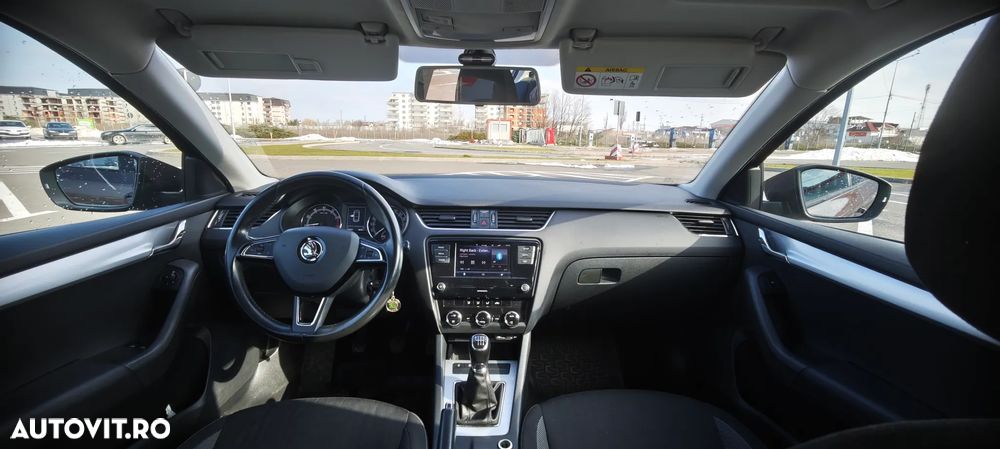 Skoda Octavia 1.0 TSI Ambition - 10