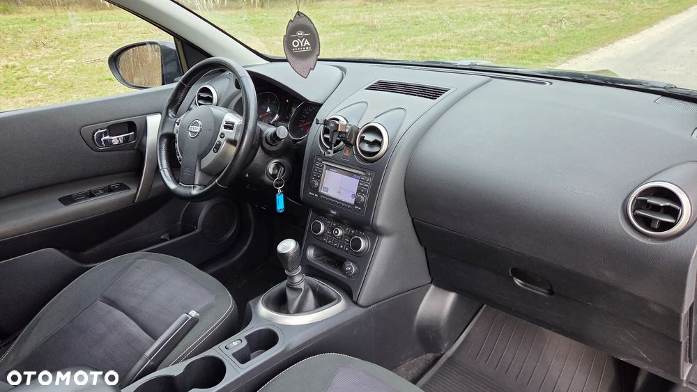 Nissan Qashqai 1.6 DCi TEKNA - 13