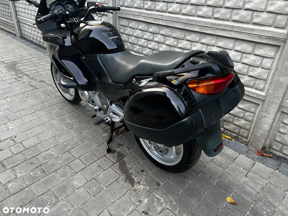 Honda Deauville - 26
