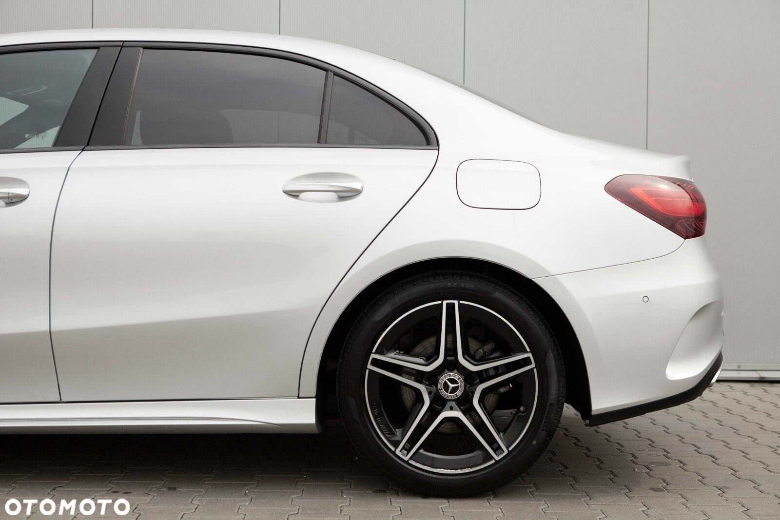 Mercedes-Benz Klasa A 200 AMG Line 7G-DCT - 10